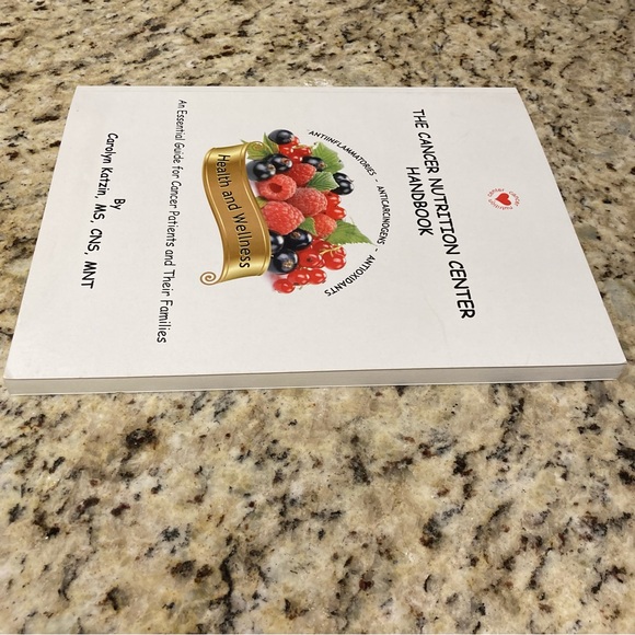 ***3/$25*** THE CANCER NUTRITION HANDBOOK—SOFTCOVER BY CAROLYN KATZIN - Picture 3 of 5